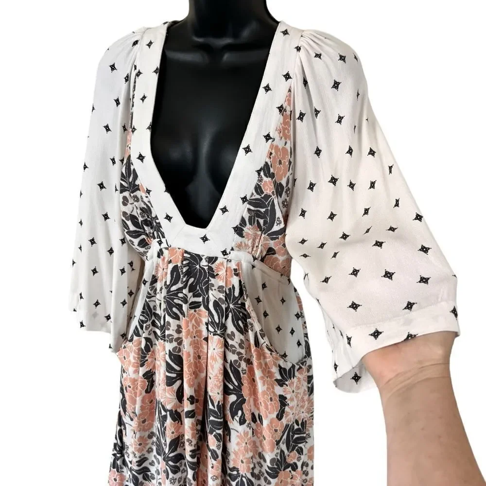 FREE PEOPLE Tallula White Print Kimono Sleeve Mini Dress Medium Neutral